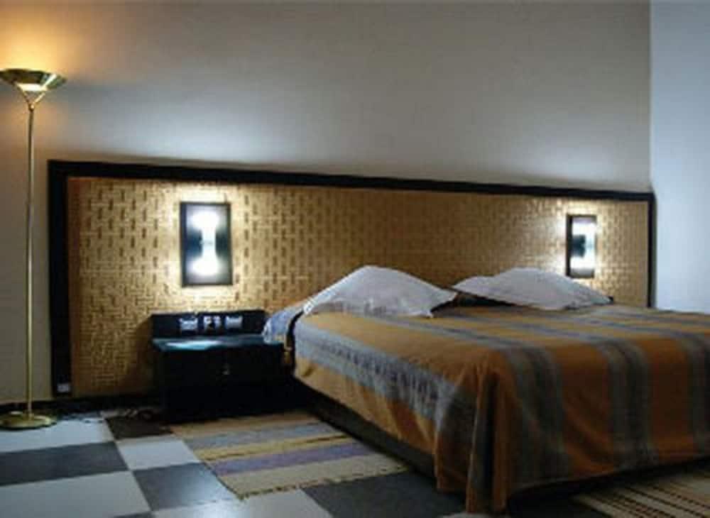 Hotel Le Majestic Annaba Dış mekan fotoğraf