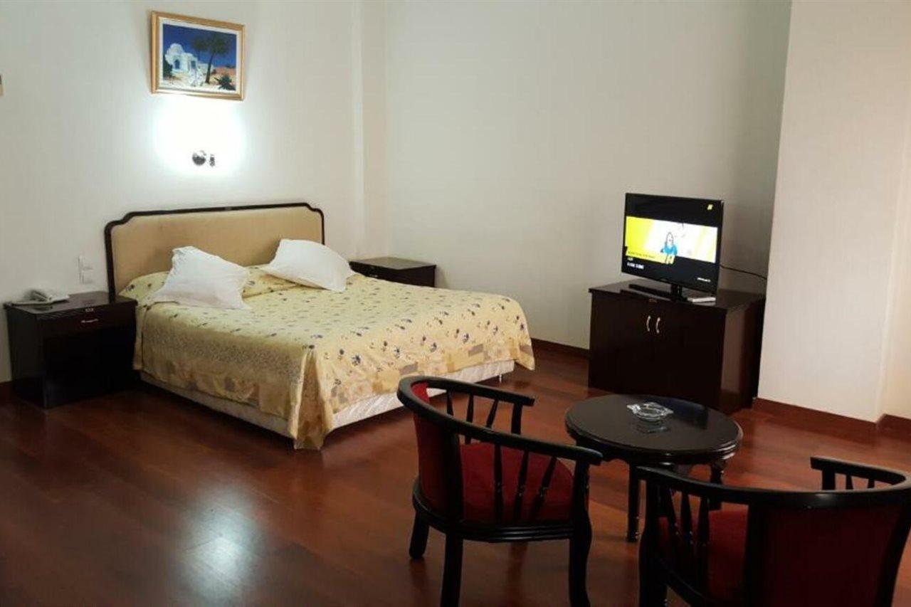 Hotel Le Majestic Annaba Dış mekan fotoğraf